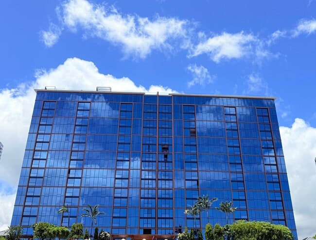 PARTIALLY FURNISHED, 3 BEDROOM, 3 BATHROOM, 2 PARKING (ONE ALA MOANA) - PARTIALLY FURNISHED, 3 BEDROOM, 3 BATHROOM, 2 PARKING (ONE ALA MOANA) Apartment