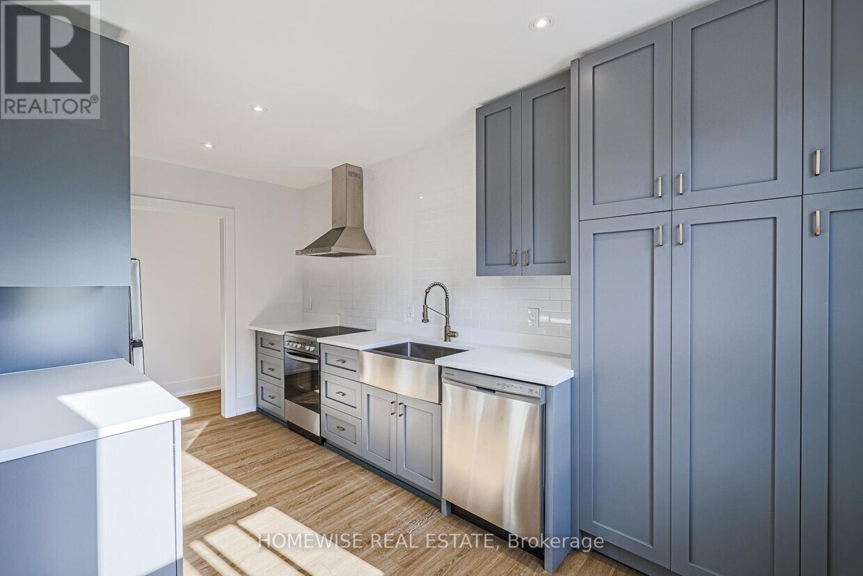 Photo principale - 2066 Yonge St