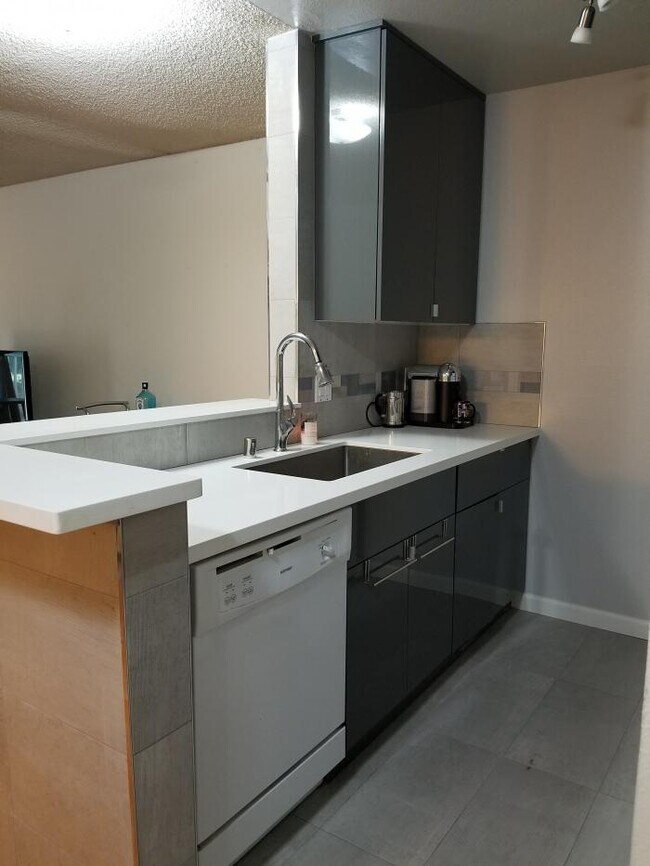 Foto del edificio - 1 bedroom in Daly City CA 94015
