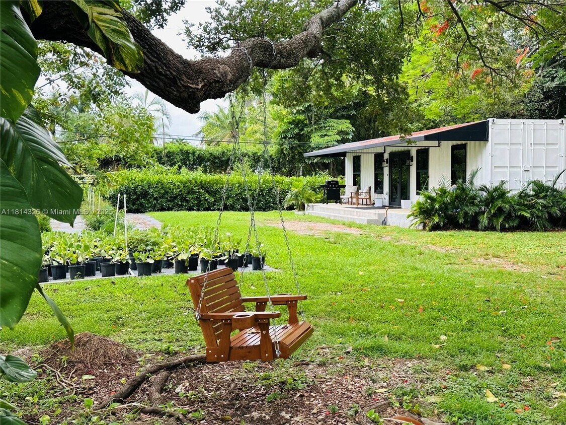 Foto principal - 16470 SW 234th St