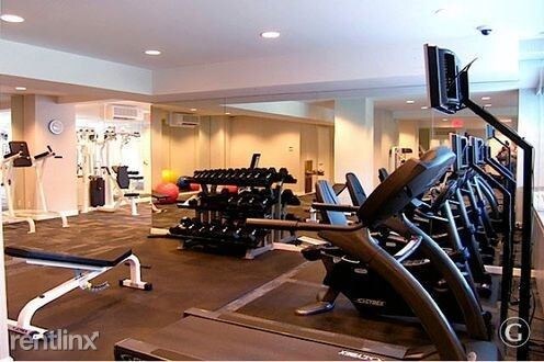 Foto del edificio - 600 W 246th St