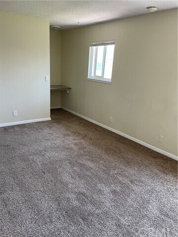 Foto del edificio - 10172 Holburn Dr