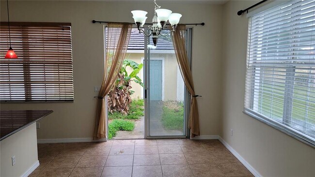 Foto del edificio - 7325 Brightland St