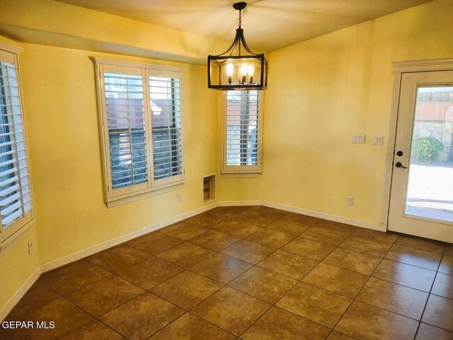 Foto del edificio - 2828 Bear Rock Pl