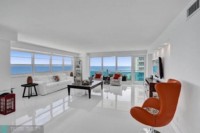Building Photo - 3430 Galt Ocean Dr