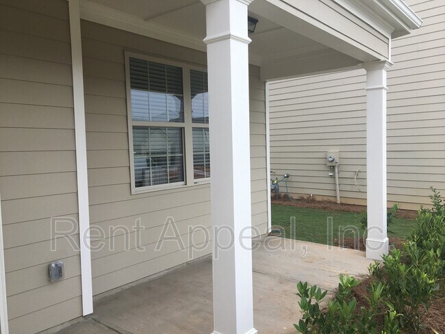 Building Photo - 109 Meadowlark Way