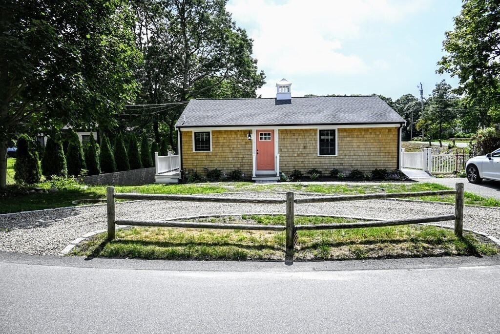 Primary Photo - 39 Nickerson Rd