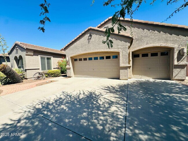 Foto del edificio - 2720 E Hazeltine Way