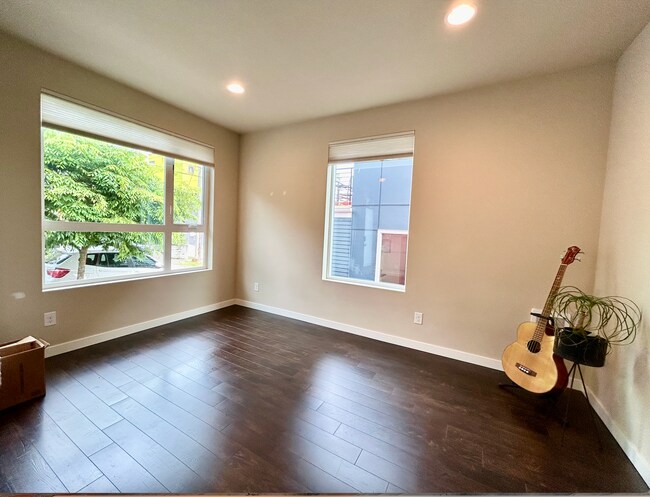 Foto del edificio - Mount Baker/Columbia City Townhouse