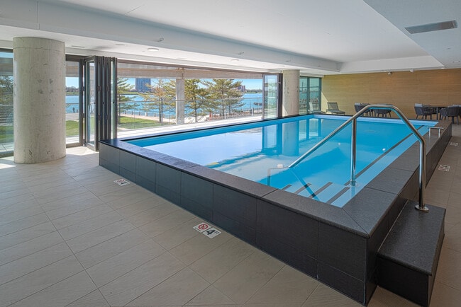 All-Seasons Swimming Pool - The Residences Water Square