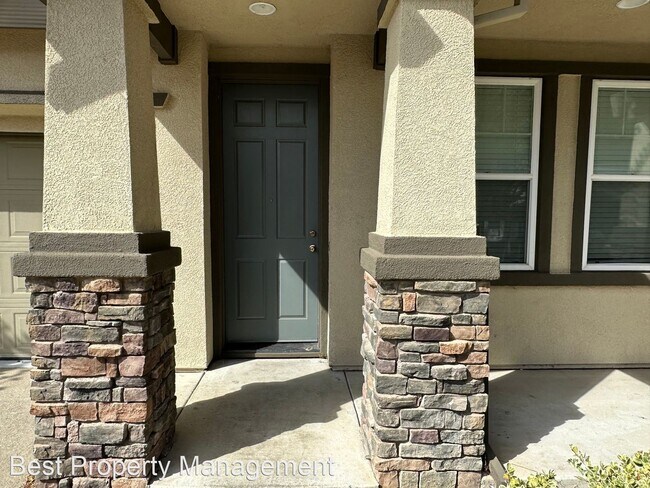 Foto del edificio - 4 br, 2.5 bath House - 239 Lawrence Ln