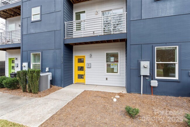 Foto del edificio - 1712 Pegram St