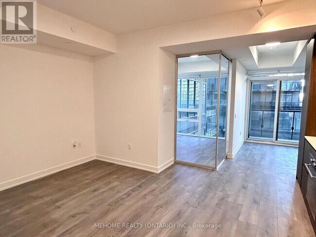 Building Photo - 127 Broadway Ave