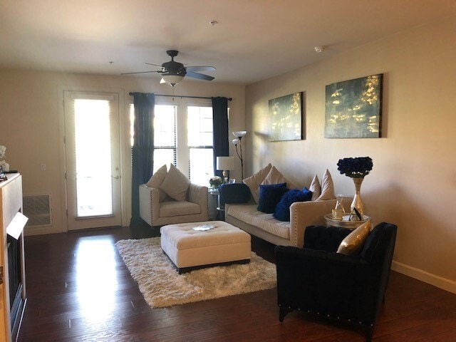 Photo - 7291 N Scottsdale Rd Apartment