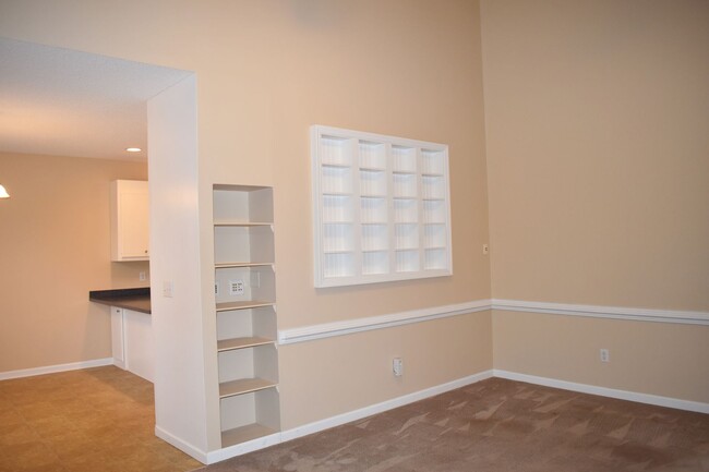 Building Photo - Charming 3bed/ 2 Bath Ranch in Lillington