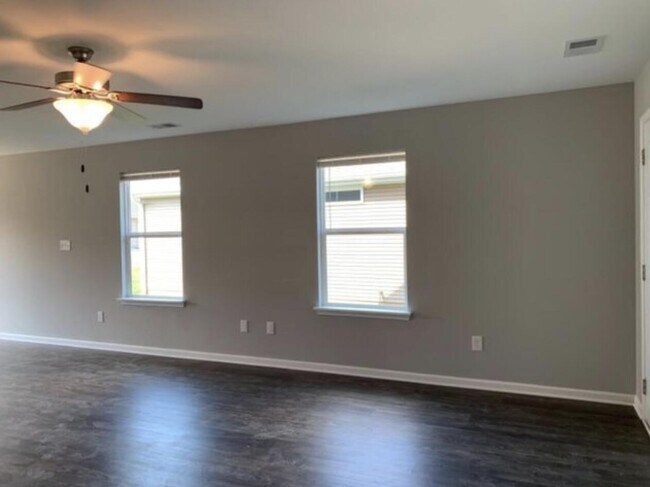 Building Photo - 2716 Hailey Rose Way