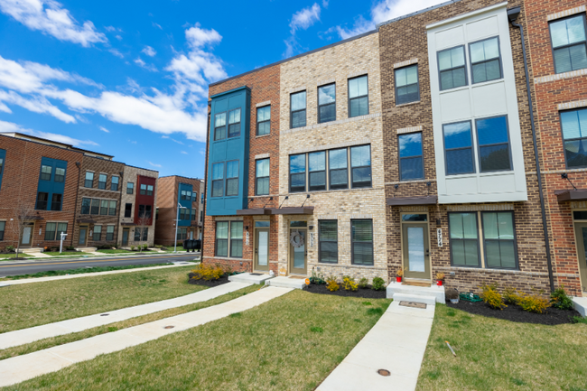 Building Photo - 4772 Towne Square Blvd