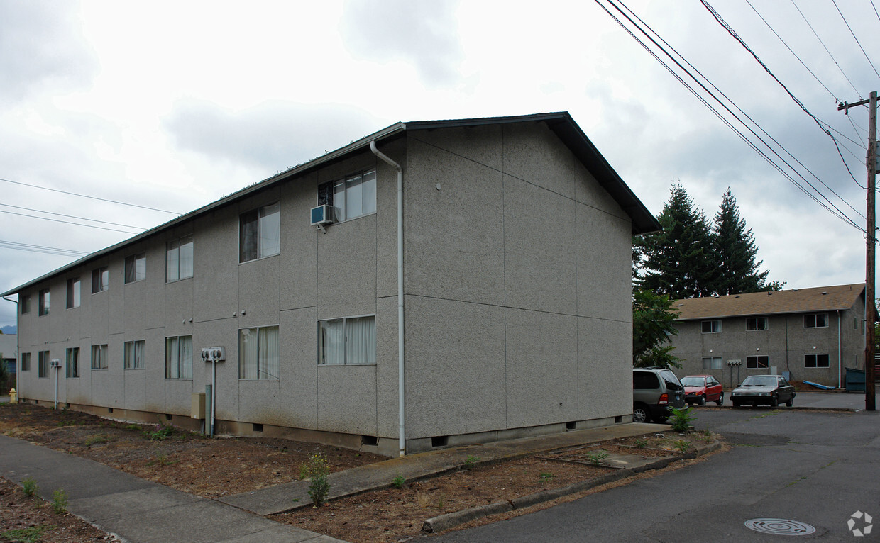 Building Photo - Pacific Apartments