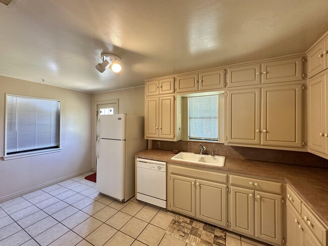 Foto del edificio - 4310 31st St