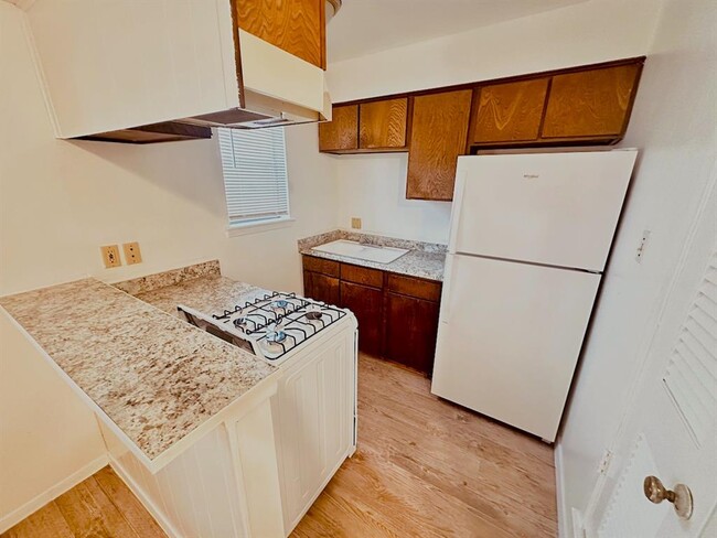 Foto del edificio - 4204 Speedway