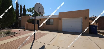 Building Photo - 5117 Camino Vista NW