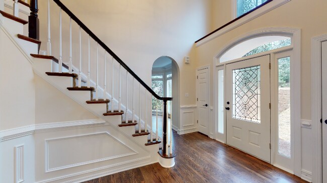 Building Photo - 1360 Valley Reserve Dr NW