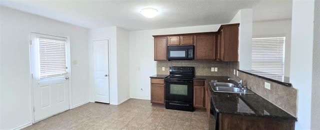 Building Photo - 319 Elam Dr