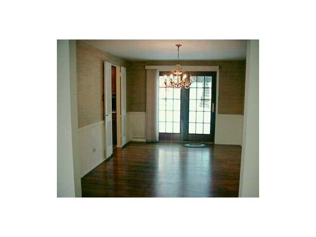 Foto del edificio - 1297 Old Meadow Rd