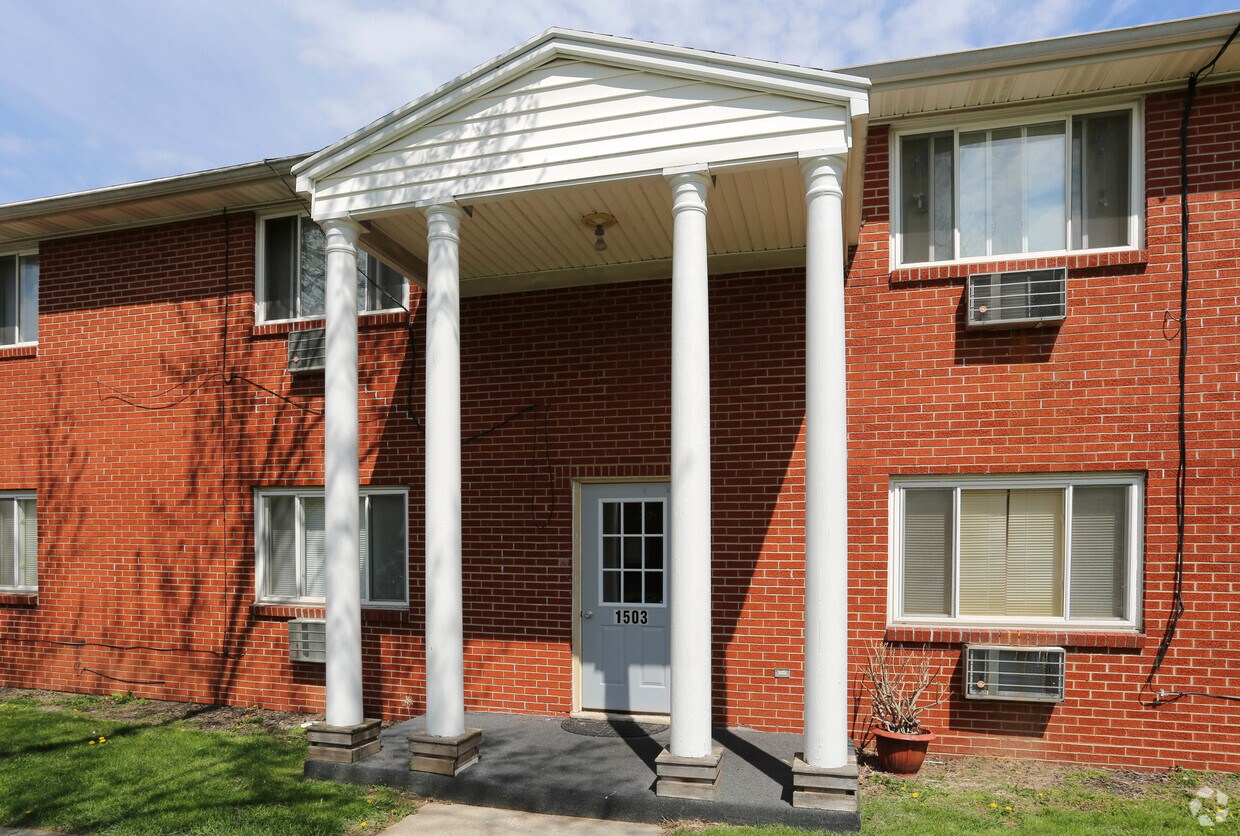 Foto del edificio - 1501-1503 Rausch Ave