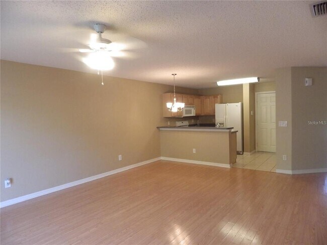 Foto del edificio - 4216 Winding River Way