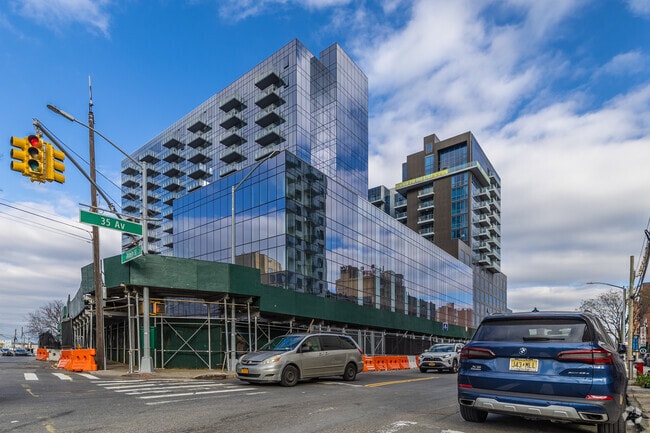 Building Photo - The Prince
