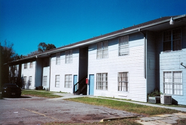 Building Photo - Morgan Woods Apartments