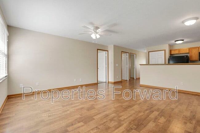 Building Photo - 4031 Elm St