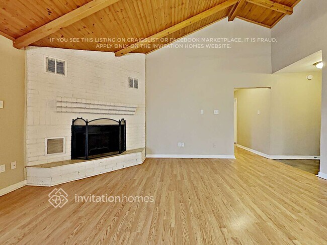 Foto del edificio - 10818 Highpoint Ln