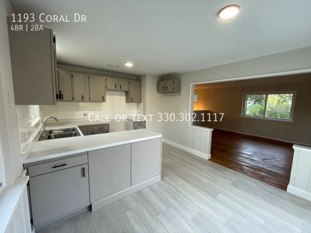 Foto del edificio - Spacious 4 bedroom home for rent - Akron