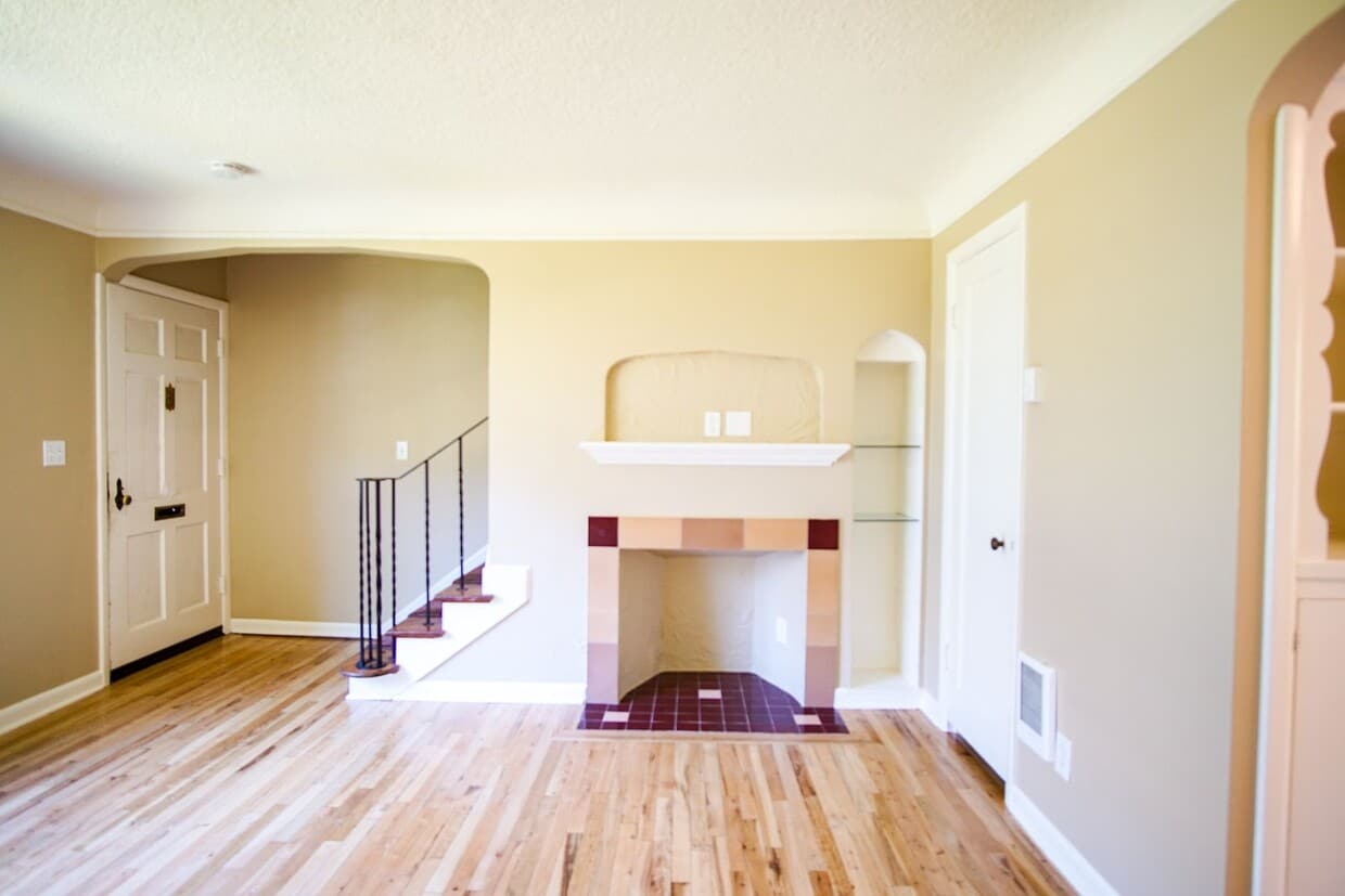 Primary Photo - In the Heart of NW-Mid-Century 2Bdr Lives ...