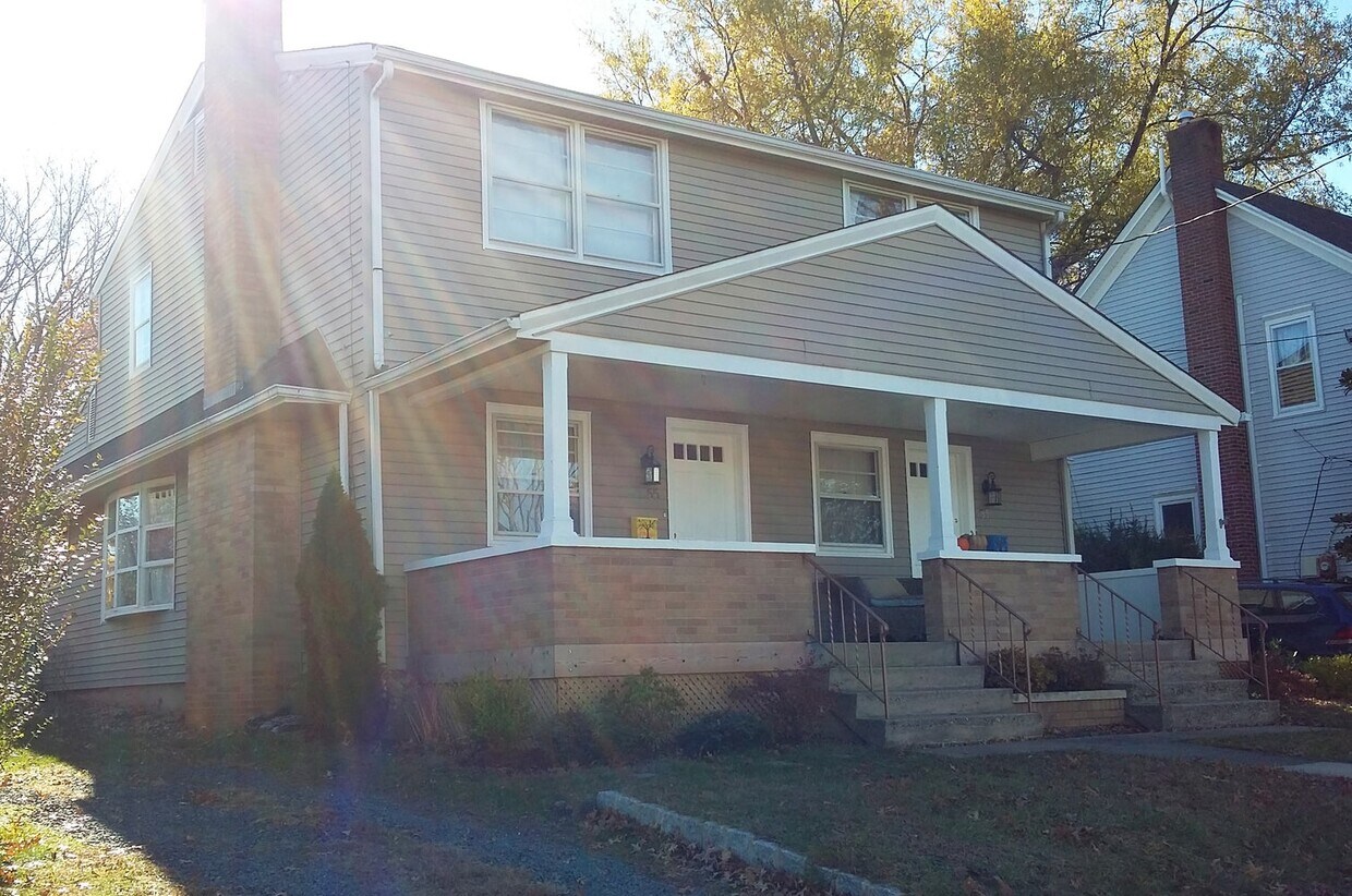 53 Columbia Ave, Hopewell, NJ 08525 Townhome Rentals in Hopewell NJ