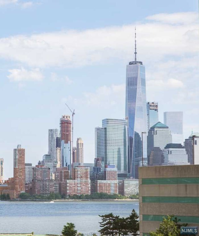 Foto del edificio - 20 Newport Pkwy