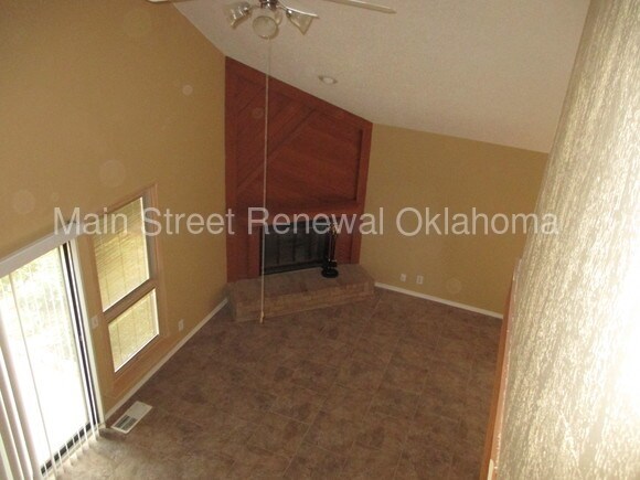 Building Photo - 704 Lapwing Rd