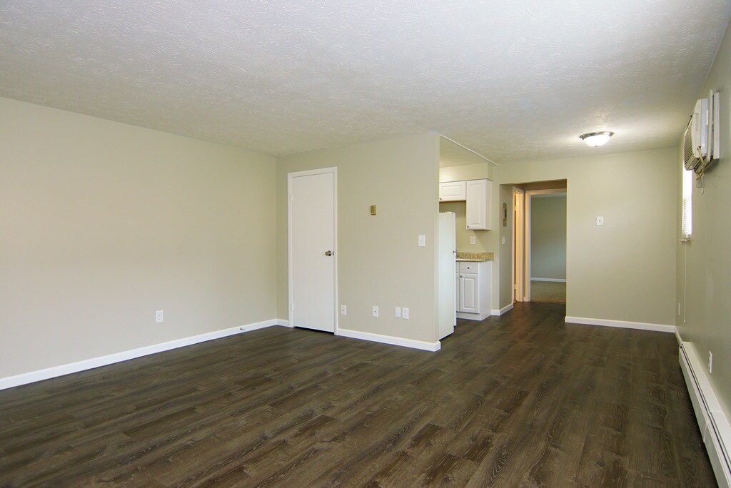 Primary Photo - 106 Koehler Ave