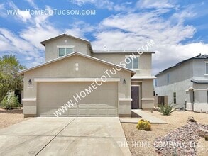 Building Photo - 1034 W Camino Hombre Viejo