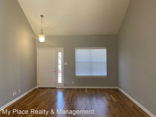 Building Photo - 3 br, 2 bath House - 2210 Ladd Dr
