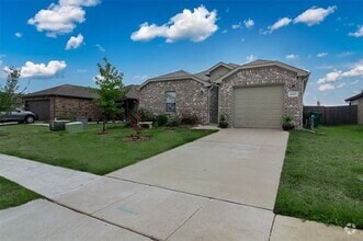 Building Photo - 6411 Graceland Dr
