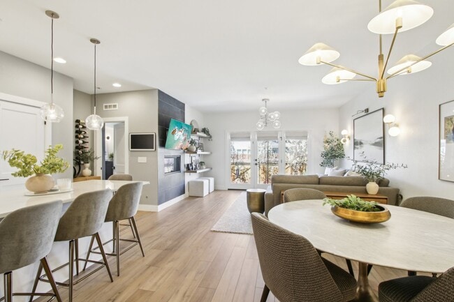 Photo - 267 Clementina St Townhome
