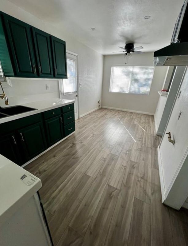 Foto del edificio - 174 Maple Ave