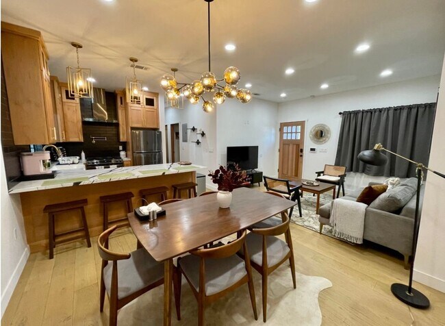 Foto del edificio - 5123 Rockland Ave
