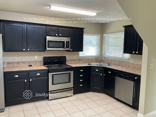 Building Photo - 362 Cidermill Pl