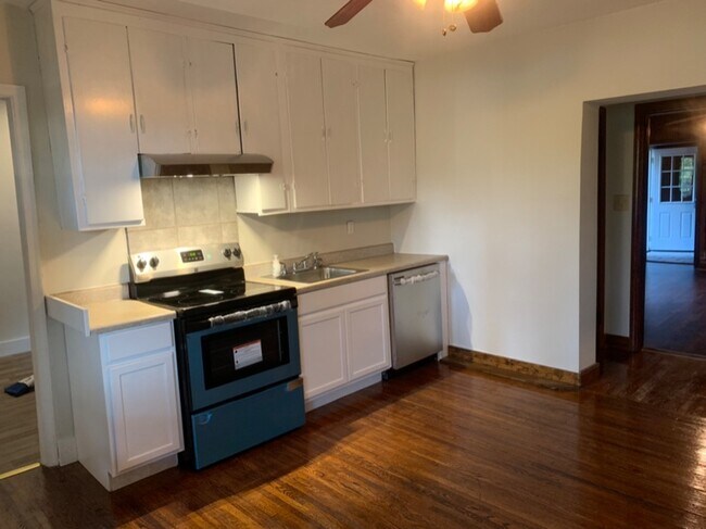 Foto del edificio - 2308 Courthouse Rd