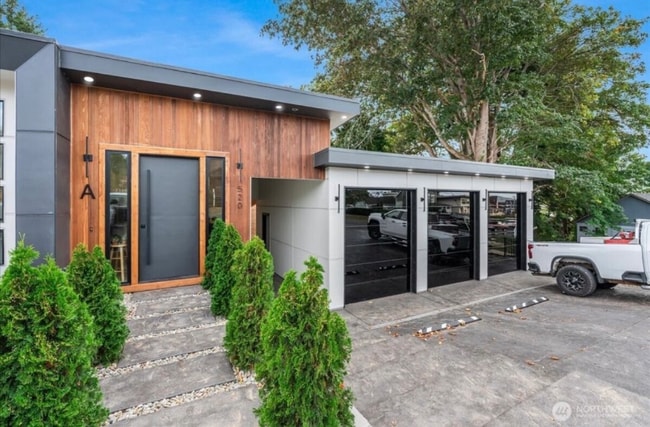 Foto del edificio - 520 Columbia St