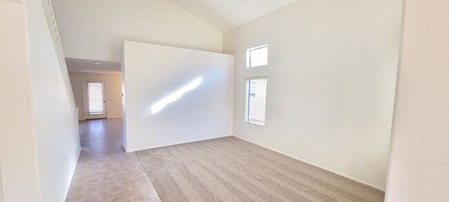 Foto del edificio - Circle Cross